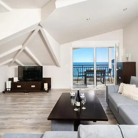 Dimar Apartment *