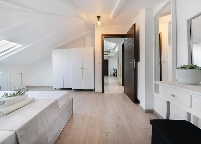 公寓 Dimar 奥林匹亚达