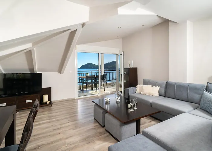 Dimar 公寓 奥林匹亚达